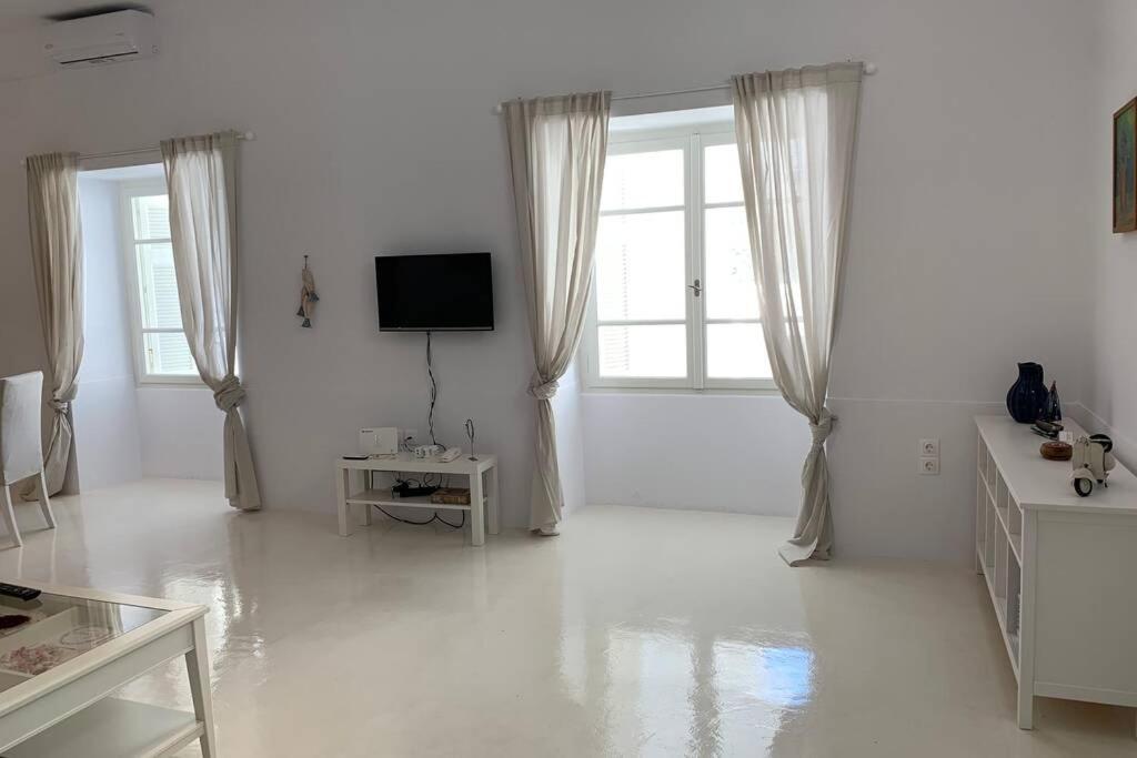 Ευημερία Apartment Ándros Exterior foto